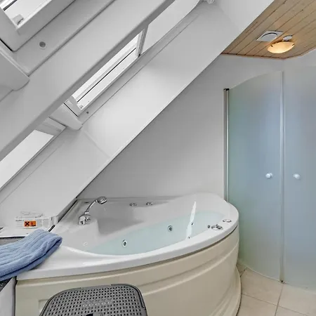 Nice Home In Romo With Sauna Дом отдыха