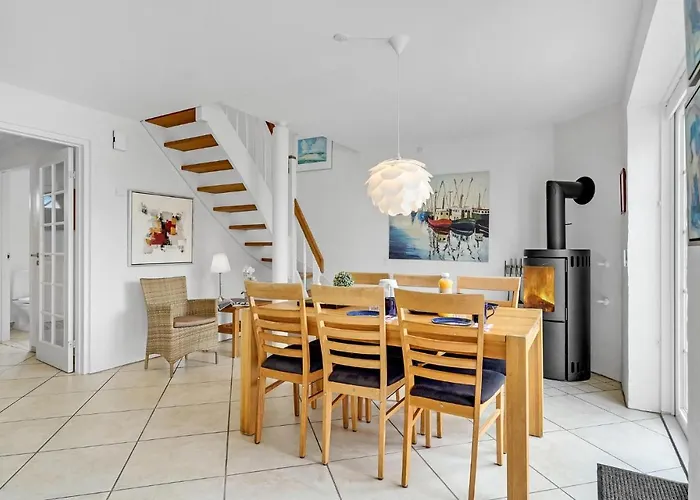 Three-bedroom In Дом отдыха *