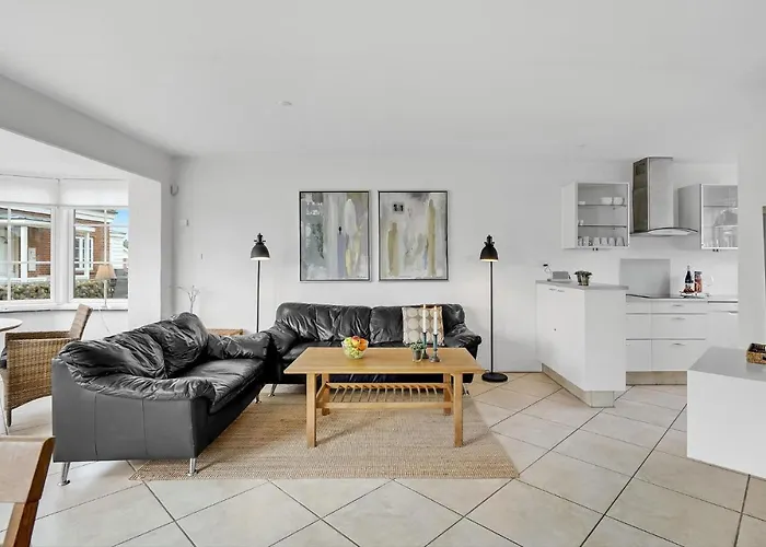 Three-bedroom In Romo Casa vacanze